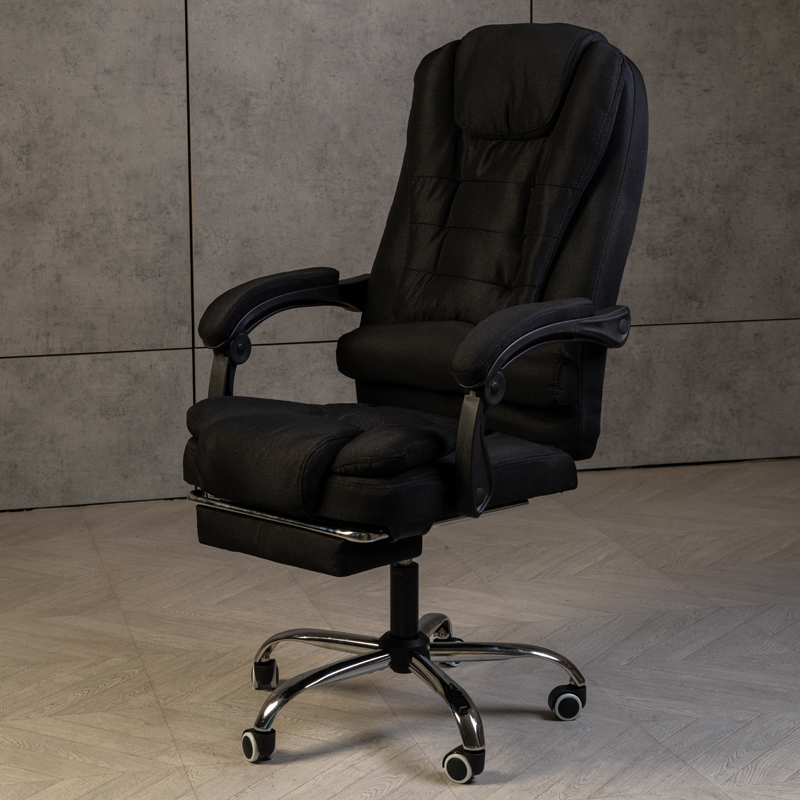 Компьютерное кресло BOSS черное